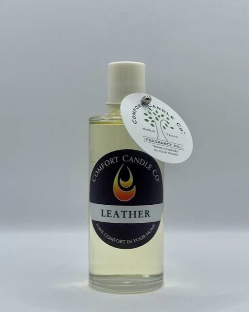 Leather Scented Candle - Image 9